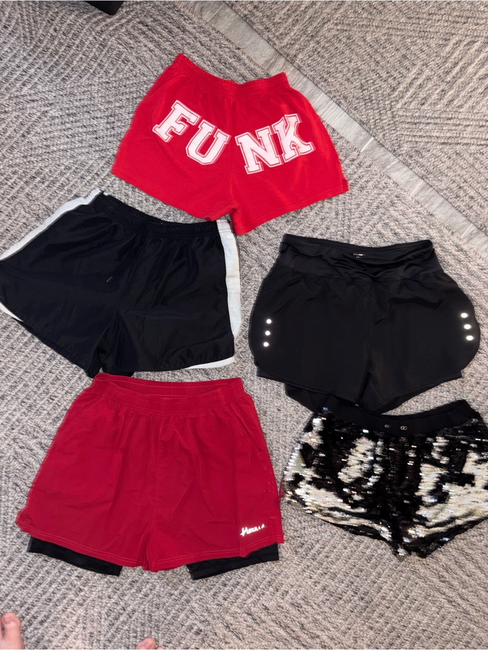 5 pairs women’s sz MEDIUM Athletic Shorts Gym Exercise Bundle